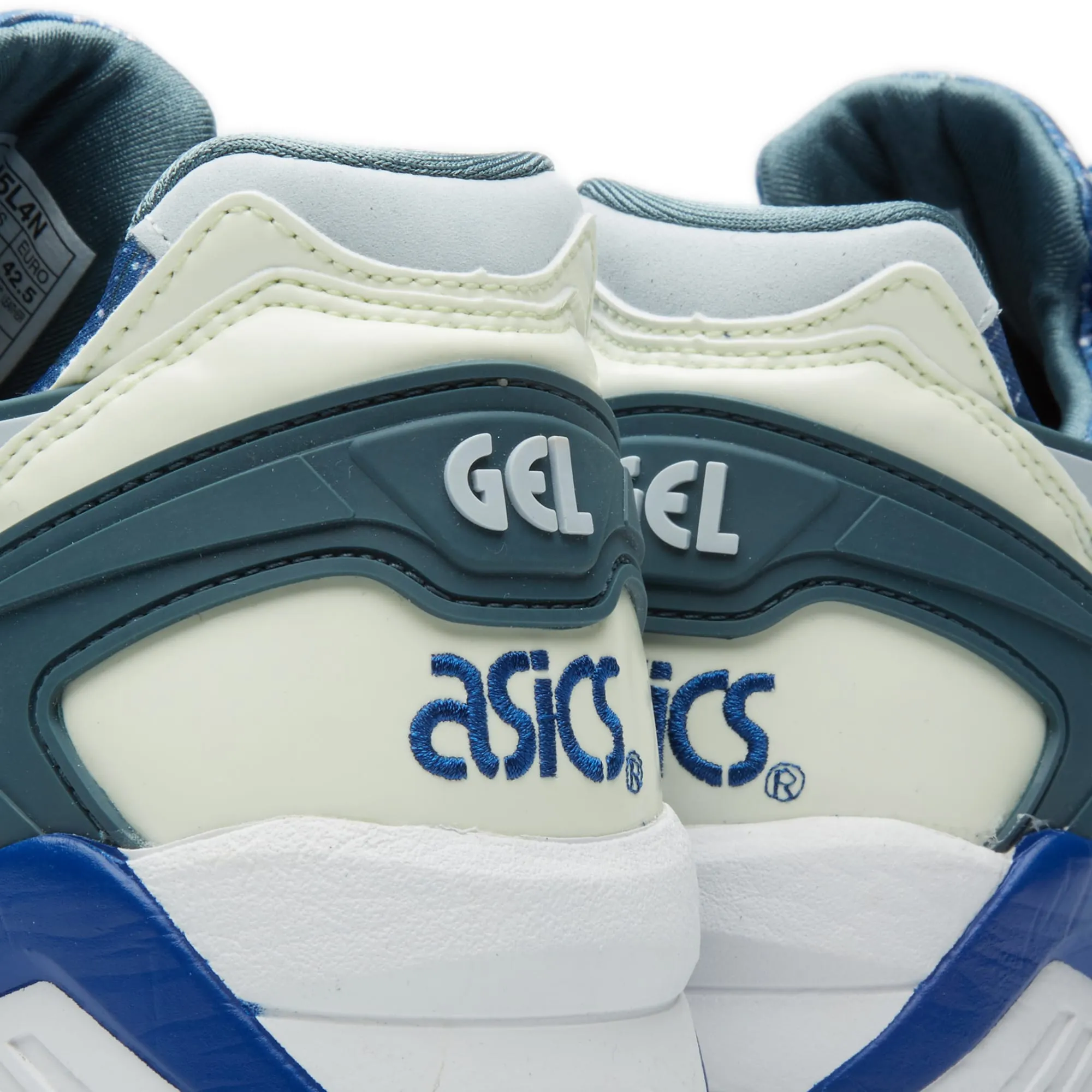 Asics Gel Kayano 'Glow in the Dark'Plein Air & Monaco Blue