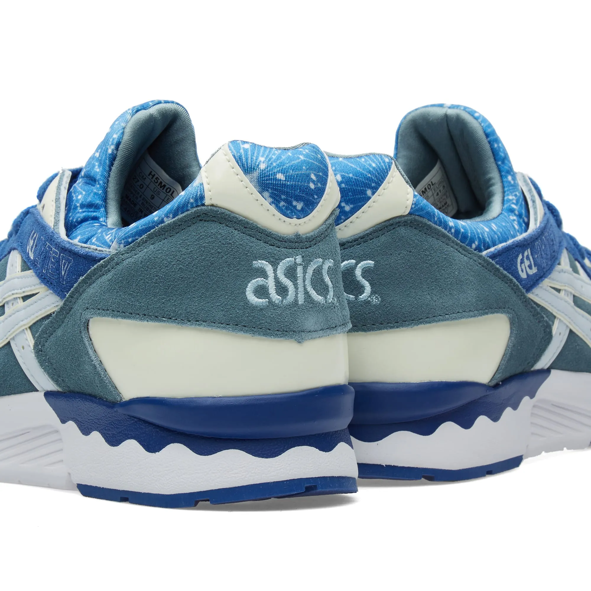 Asics Gel Lyte V 'Glow in the Dark'Goblin Blue & Plein Air