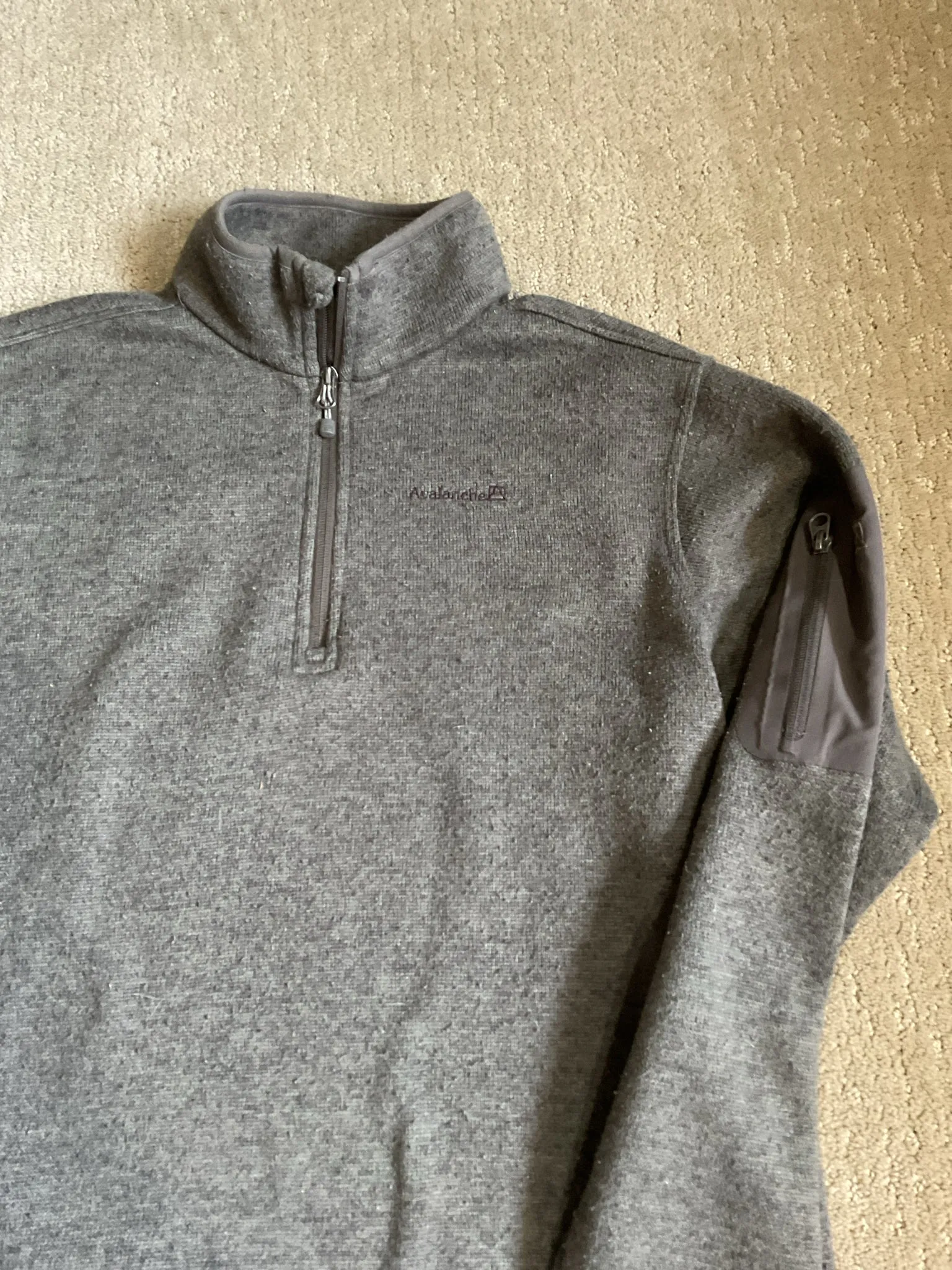 Avalanche 1/4 Zip Fleece Pullover Men's XL