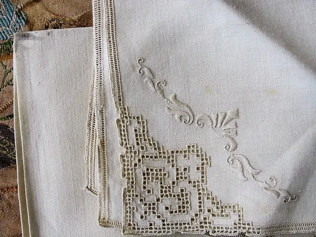 BEAUTIFUL Vintage Italian Linen Napkins Set Beautiful Quality Table Linen Perfect Wedding Bridal Gift Collectible Vintage Linens