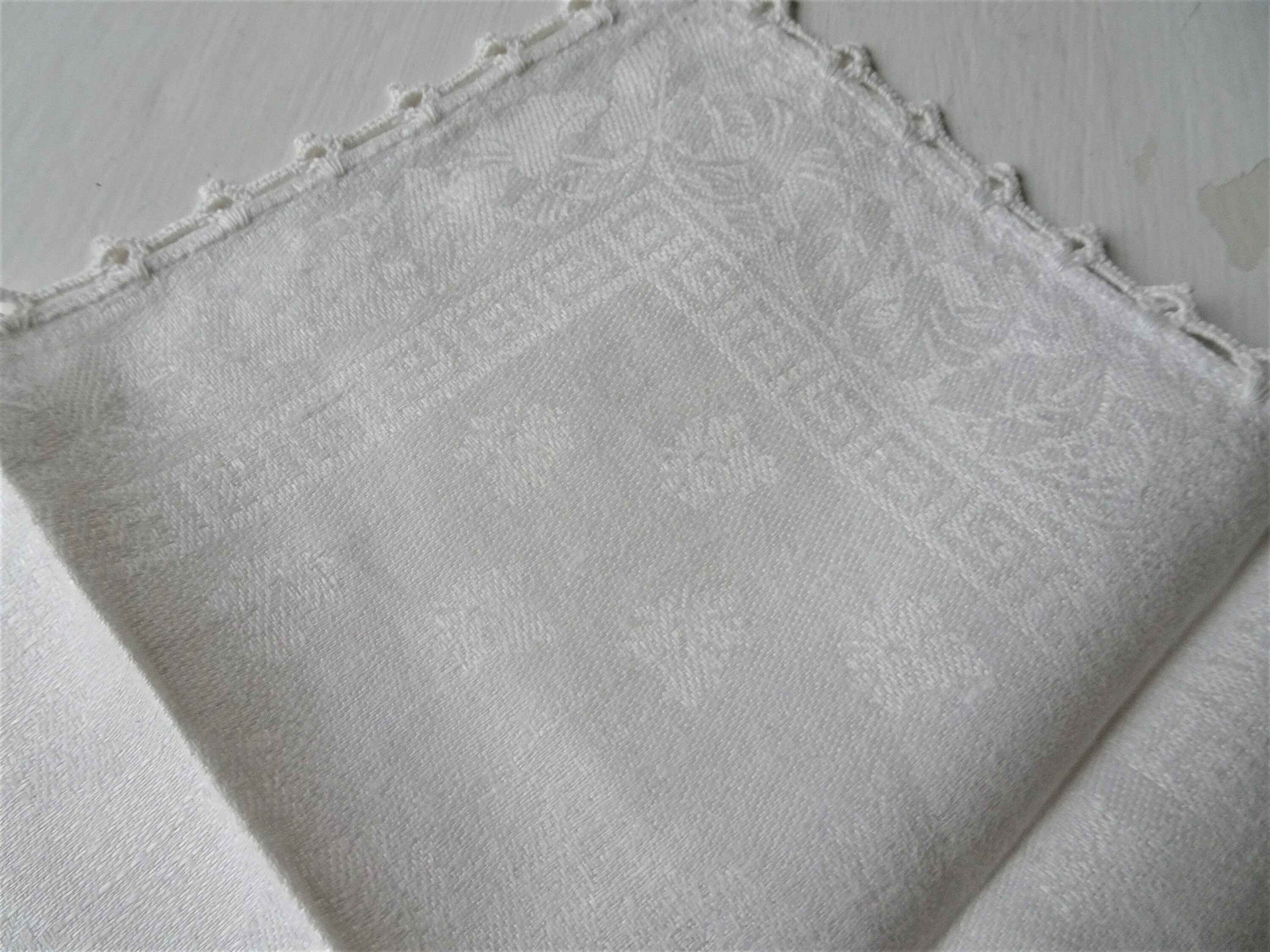 LOVELY Antique Irish Linen Napkins,Damask Linen Napkin Set,Wedding Gift,Housewarming Gift, Elegant Dining,Collectible Vintage Ta