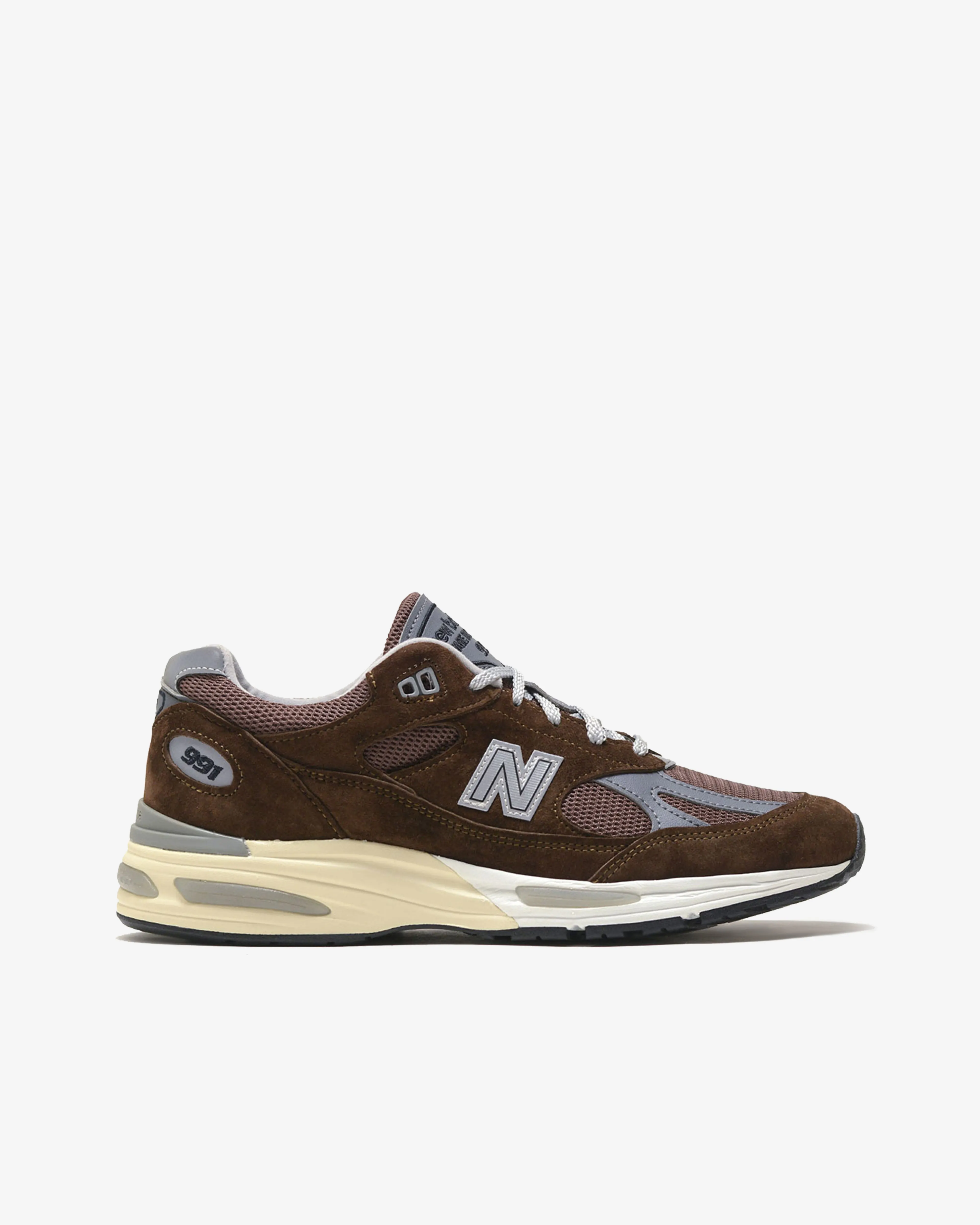 New Balance - 991V2 Sneakers - (Brown)