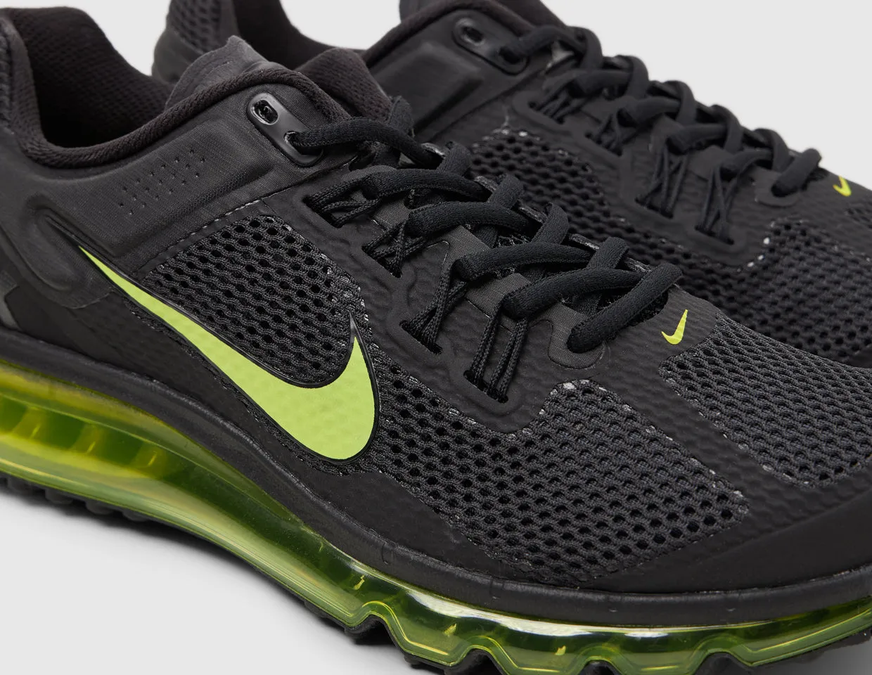 Nike Air Max 2013 Black / Cyber - Anthracite