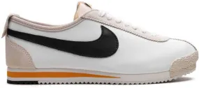 Nike Cortez '72 ORANGE PEEL sneakers White