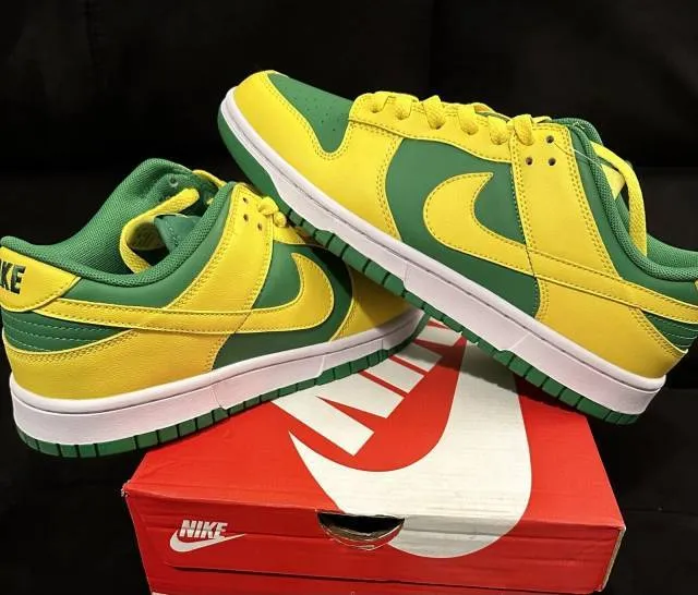 Nike dunk low retro bttys reverse brazil 11-14 apple gre...