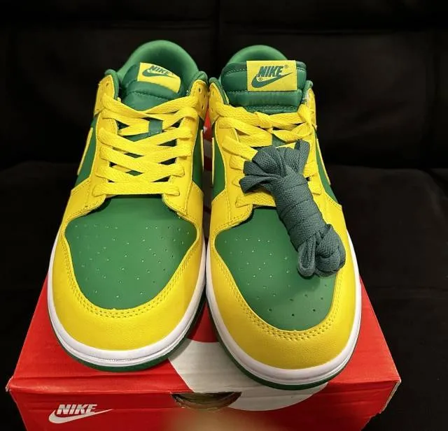 Nike dunk low retro bttys reverse brazil 11-14 apple gre...