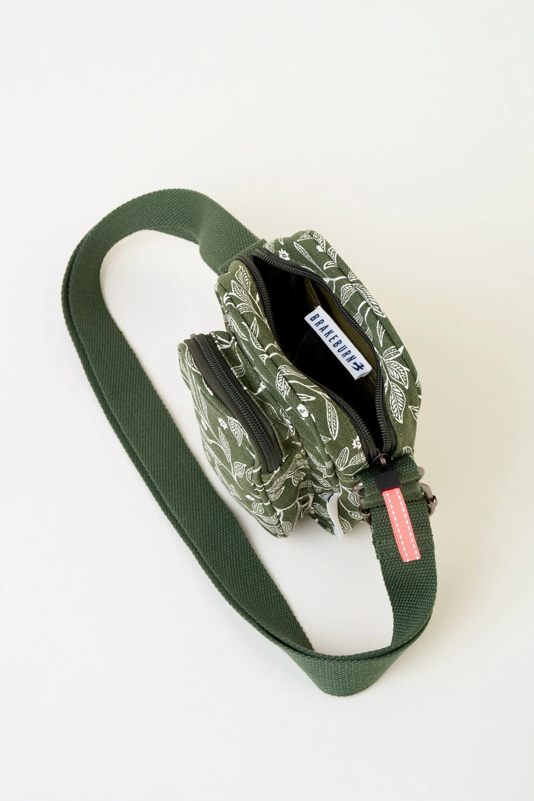 Orchard Leaf Small Pouch Cross Body Bag