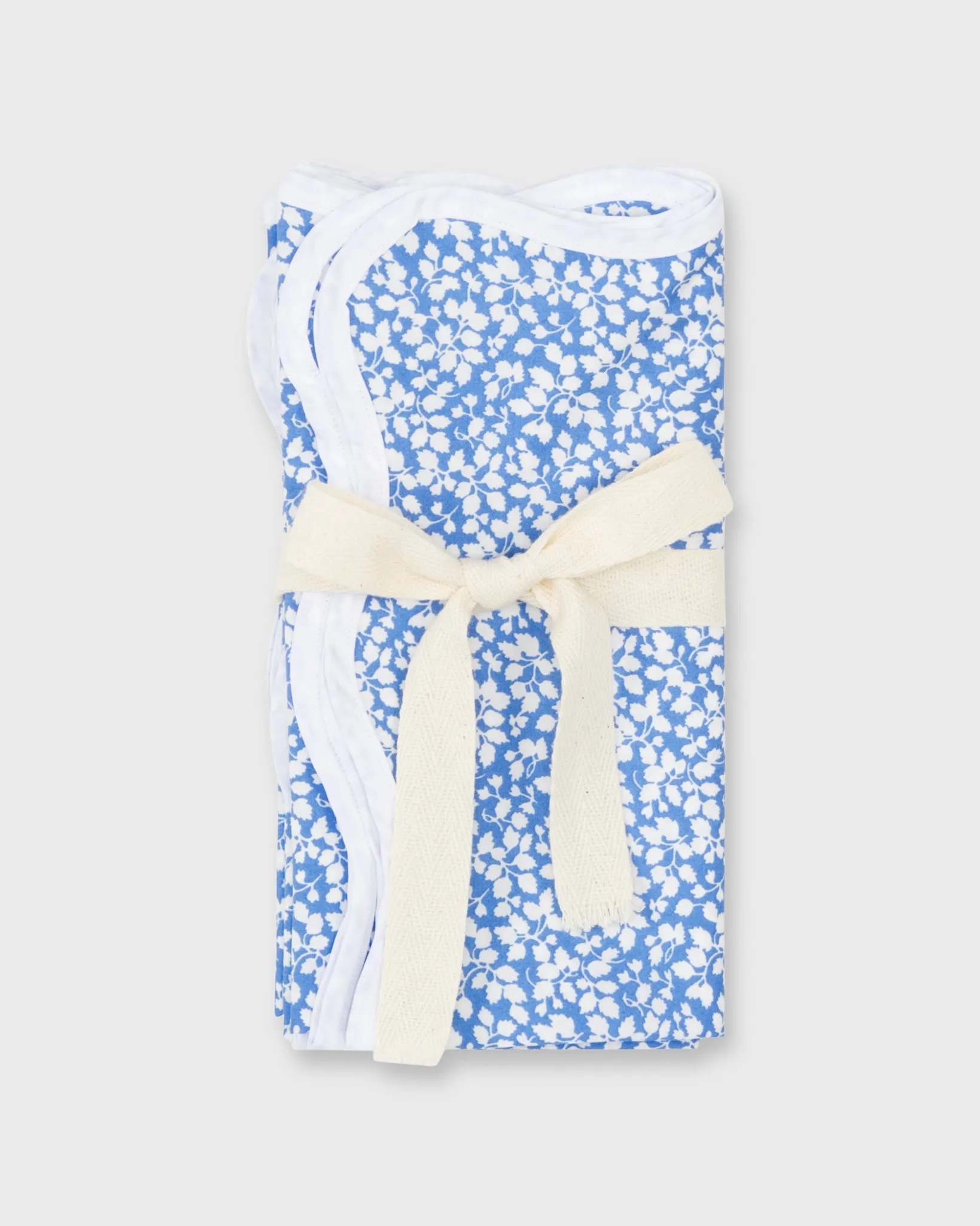 Scallop Edge Napkins (Set of 4) in Blue/White Glenjade Liberty Fabric