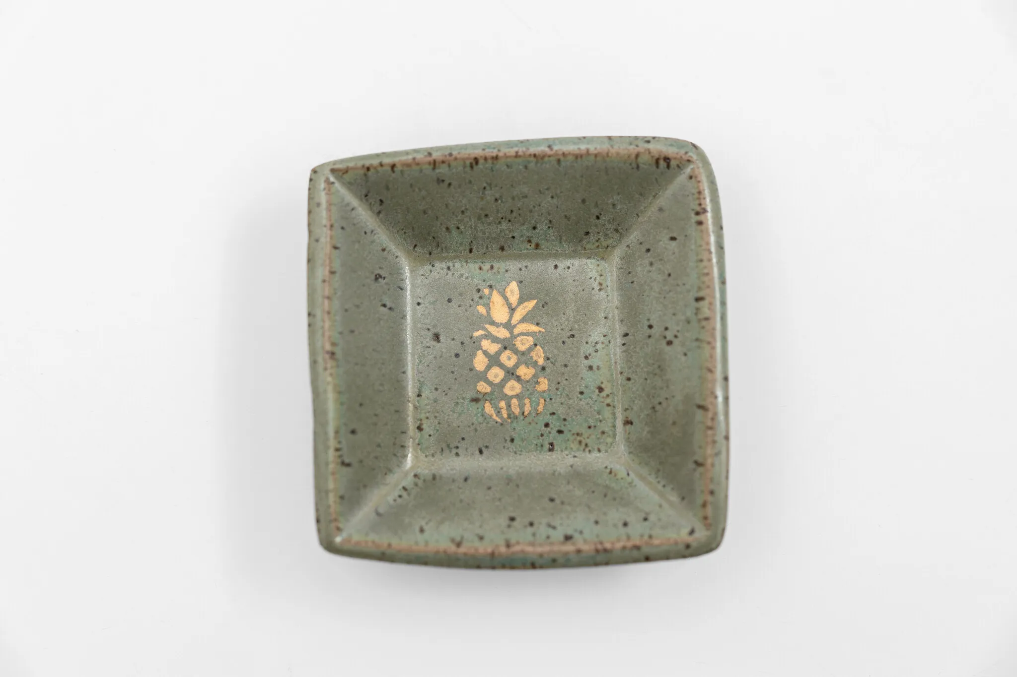 Snack Plate in Tea Green