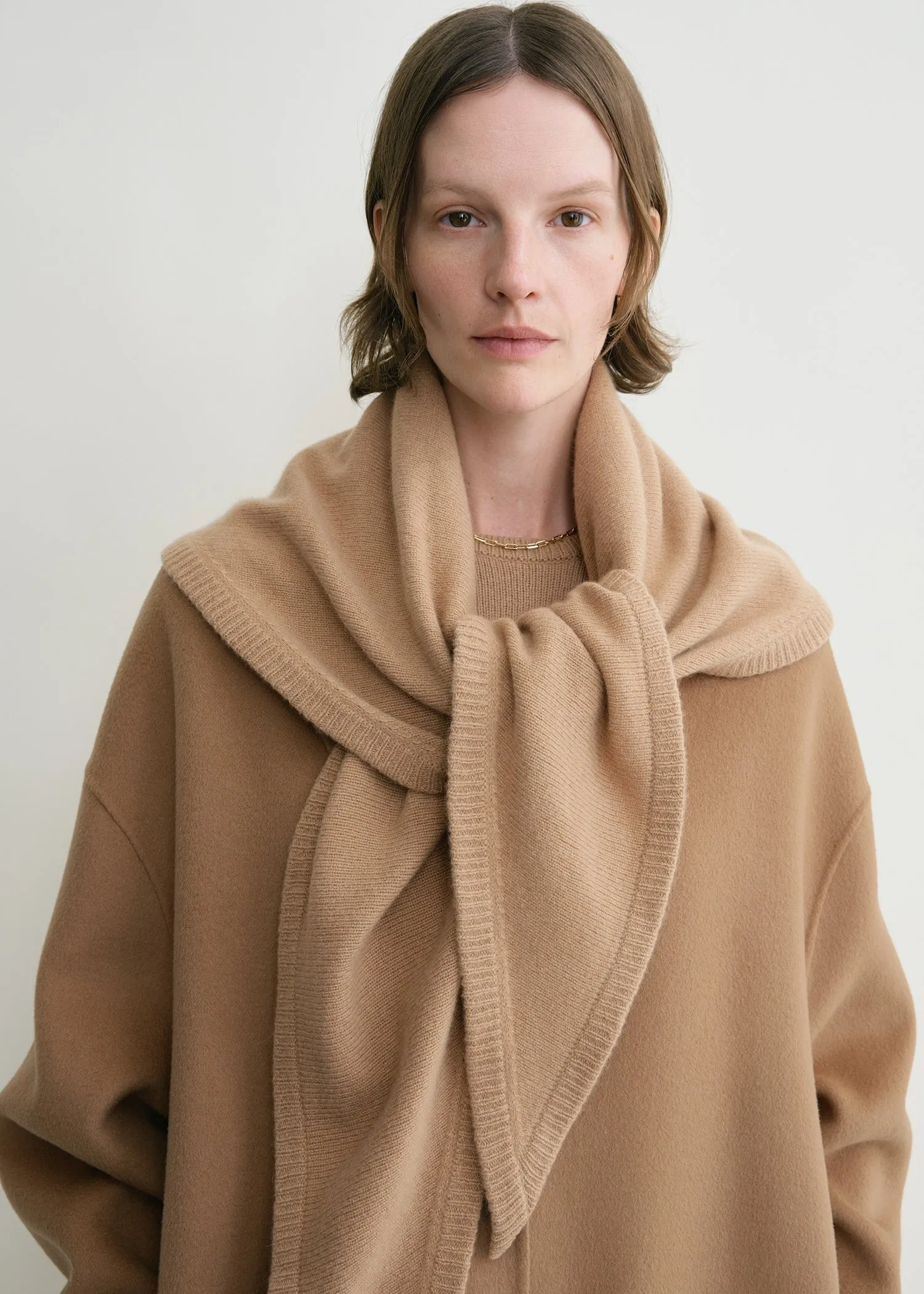 Triangle wool cashmere scarf camel