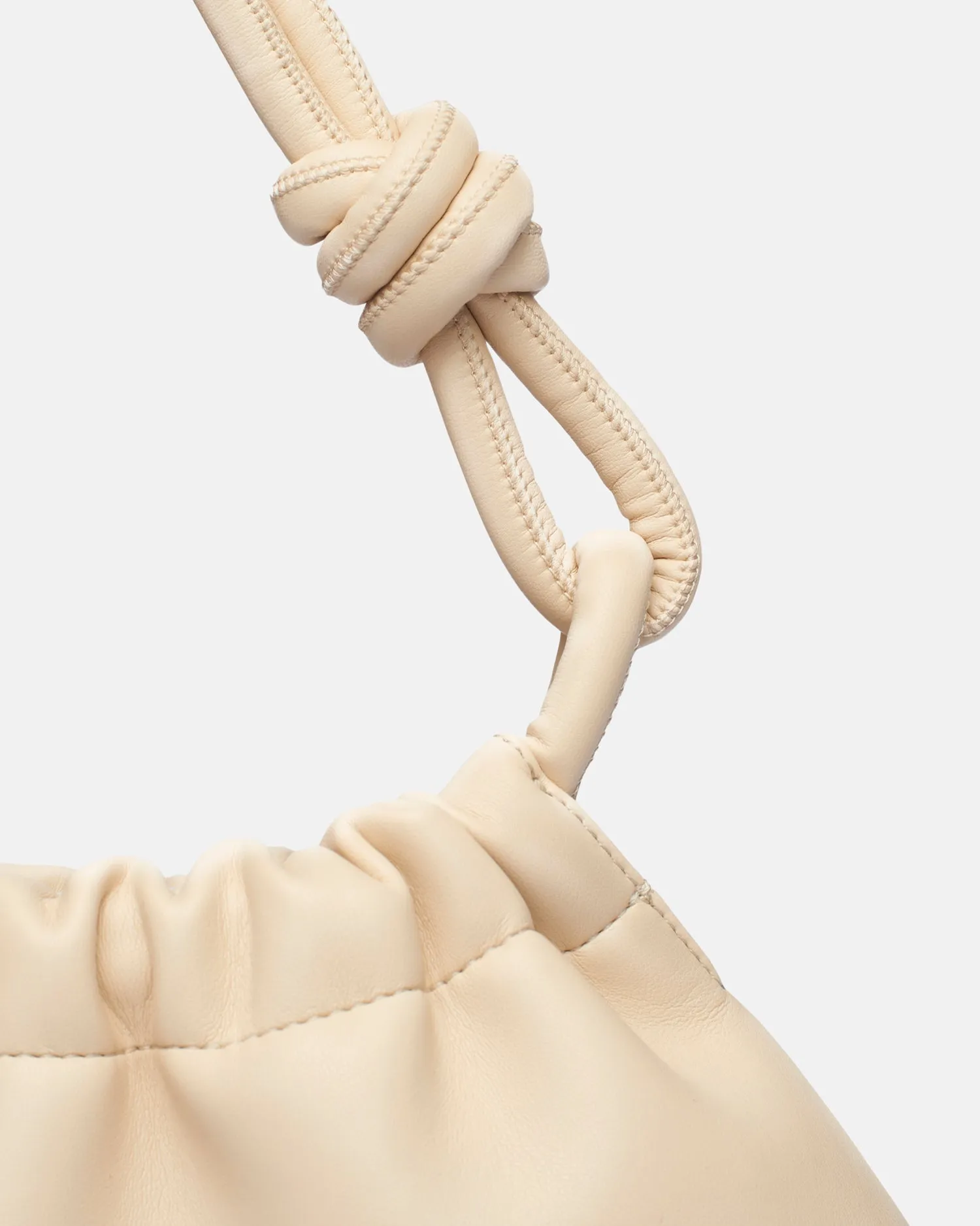 Valerie - Alt-Nappa Shoulder Bag - Creme