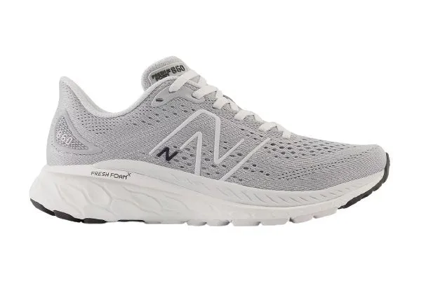 Women's New Balance 860v13